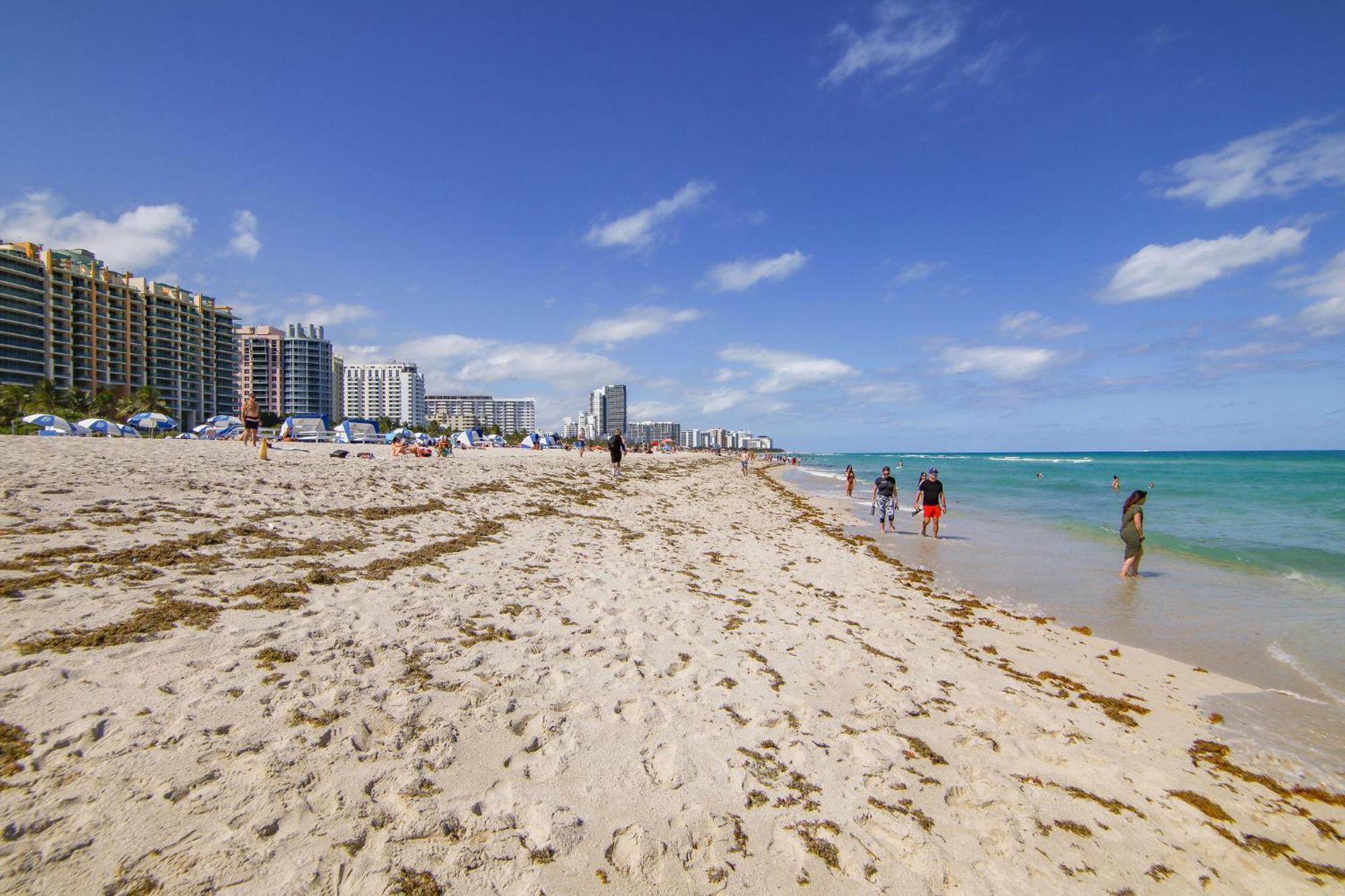 Deco Beachside Apt, W/2 Queen Beds, Washer/Dryer Miami Beach Exterior photo