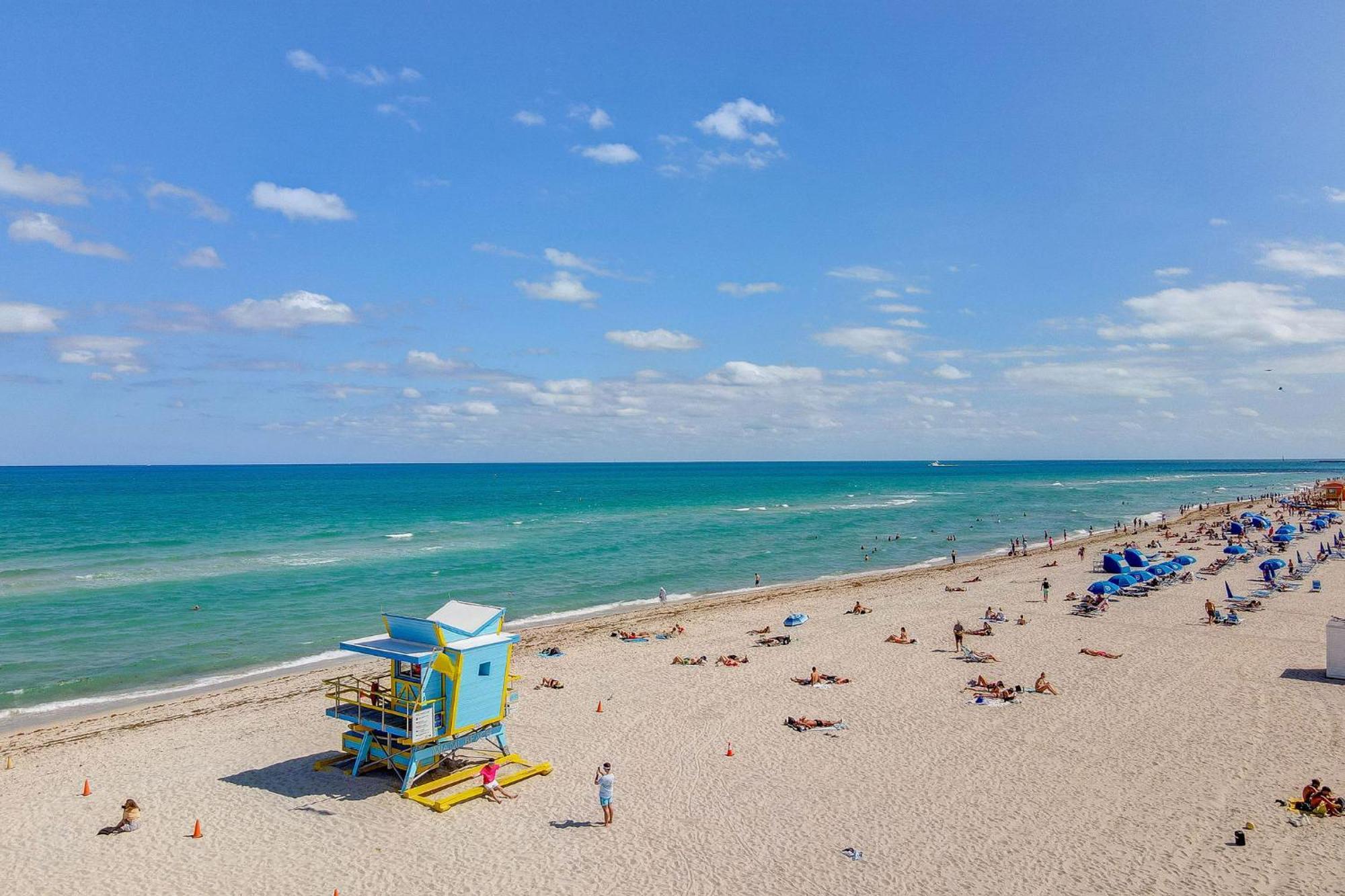 Deco Beachside Apt, W/2 Queen Beds, Washer/Dryer Miami Beach Exterior photo