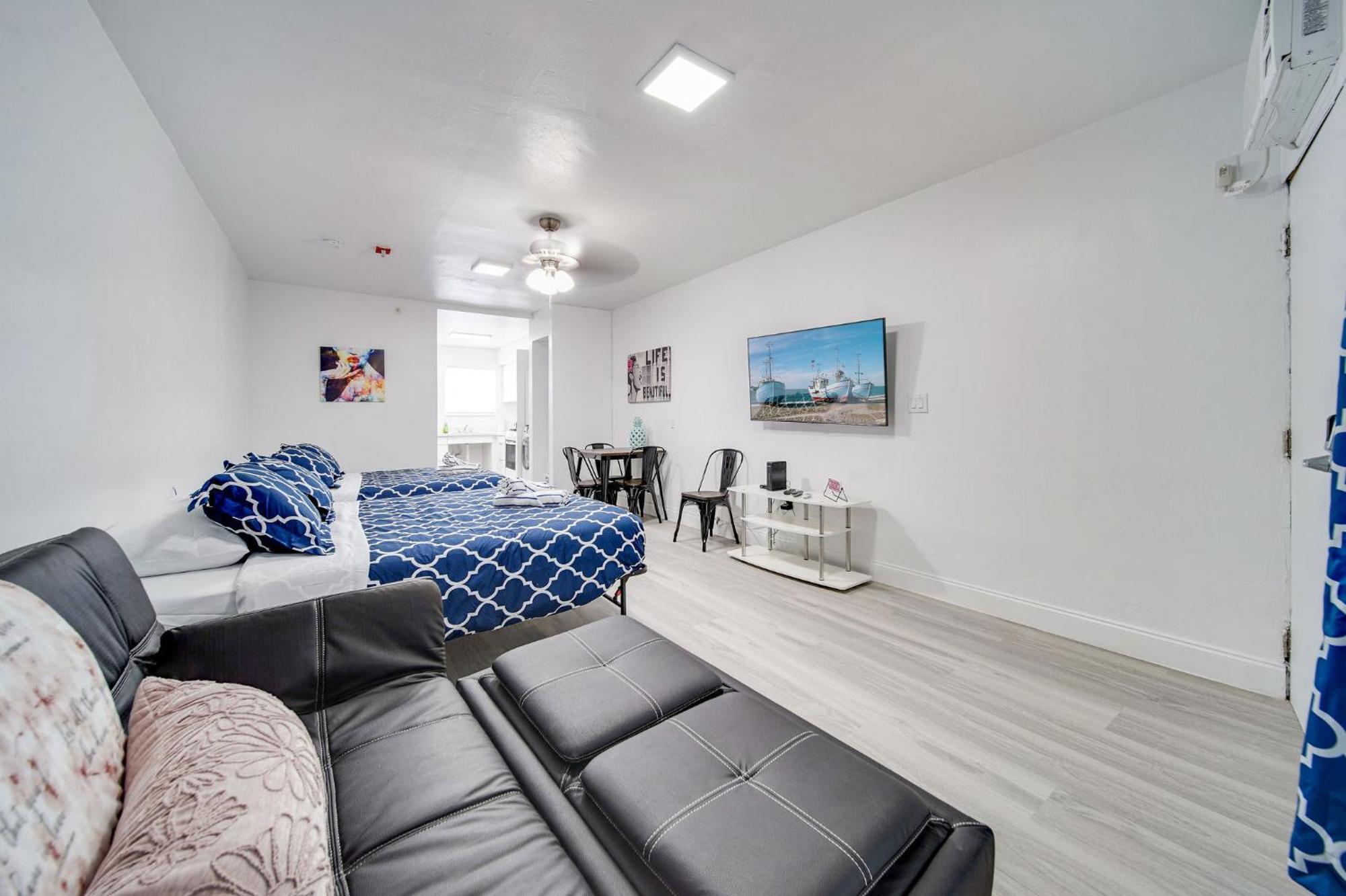 Deco Beachside Apt, W/2 Queen Beds, Washer/Dryer Miami Beach Exterior photo