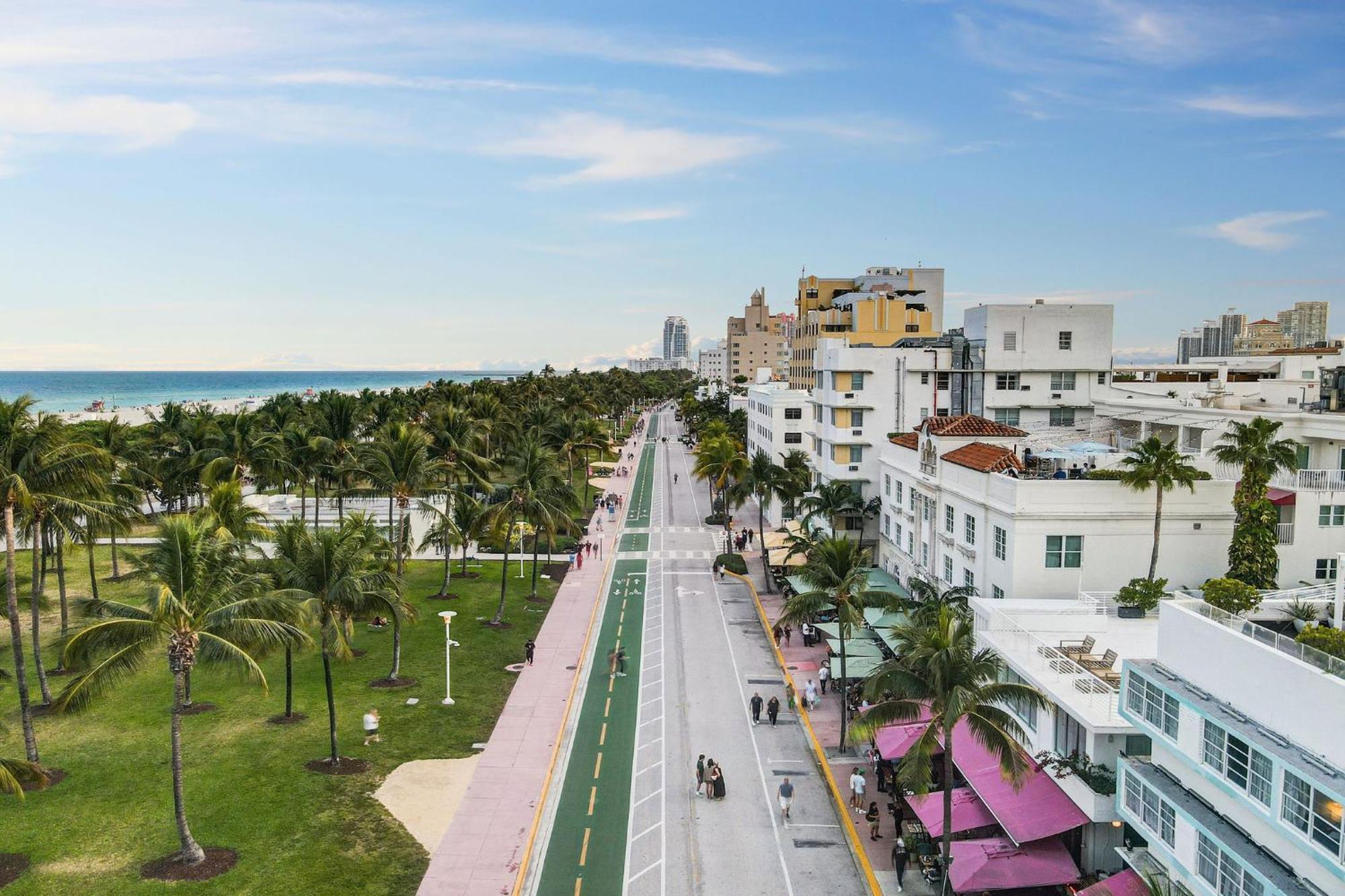 Deco Beachside Apt, W/2 Queen Beds, Washer/Dryer Miami Beach Exterior photo